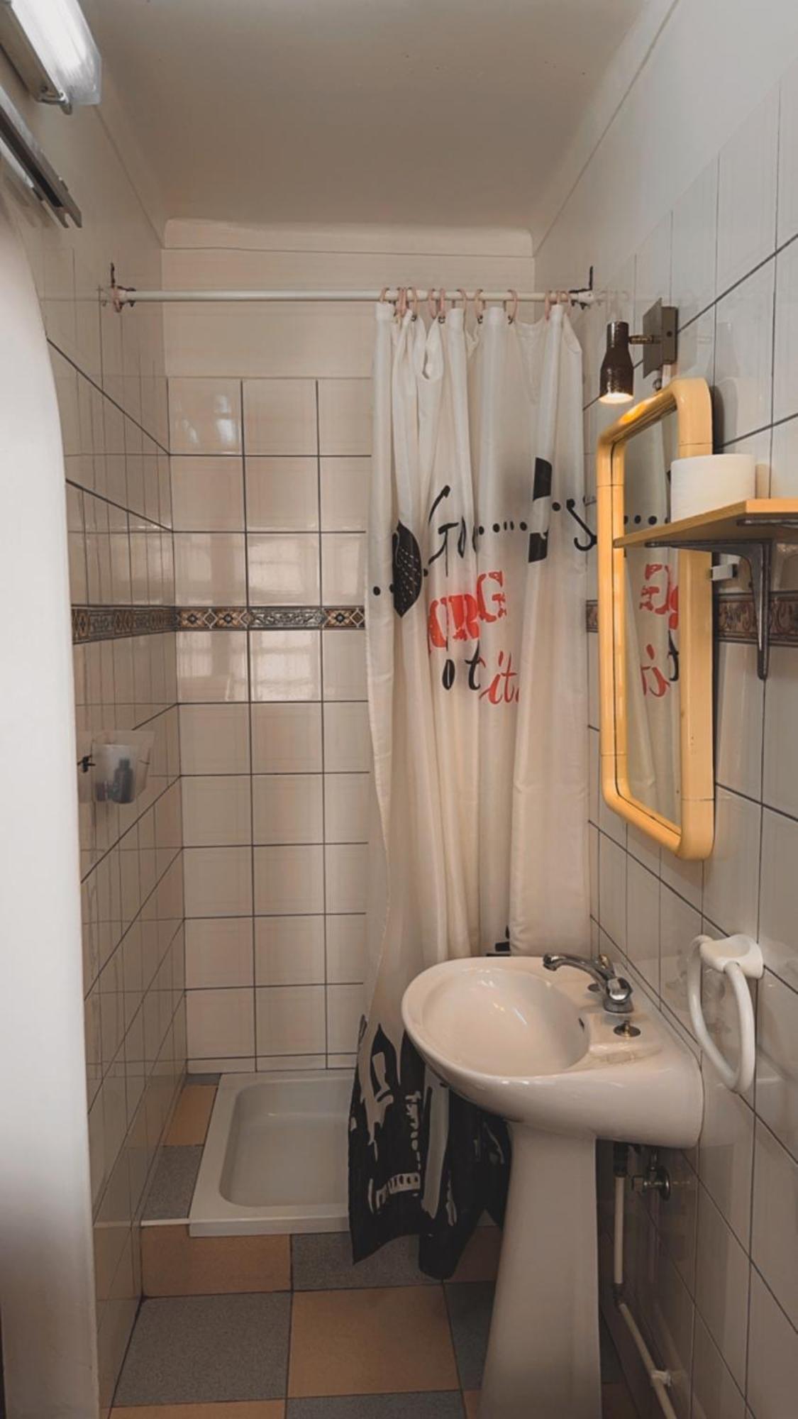 Lagos Central Hostel Экстерьер фото