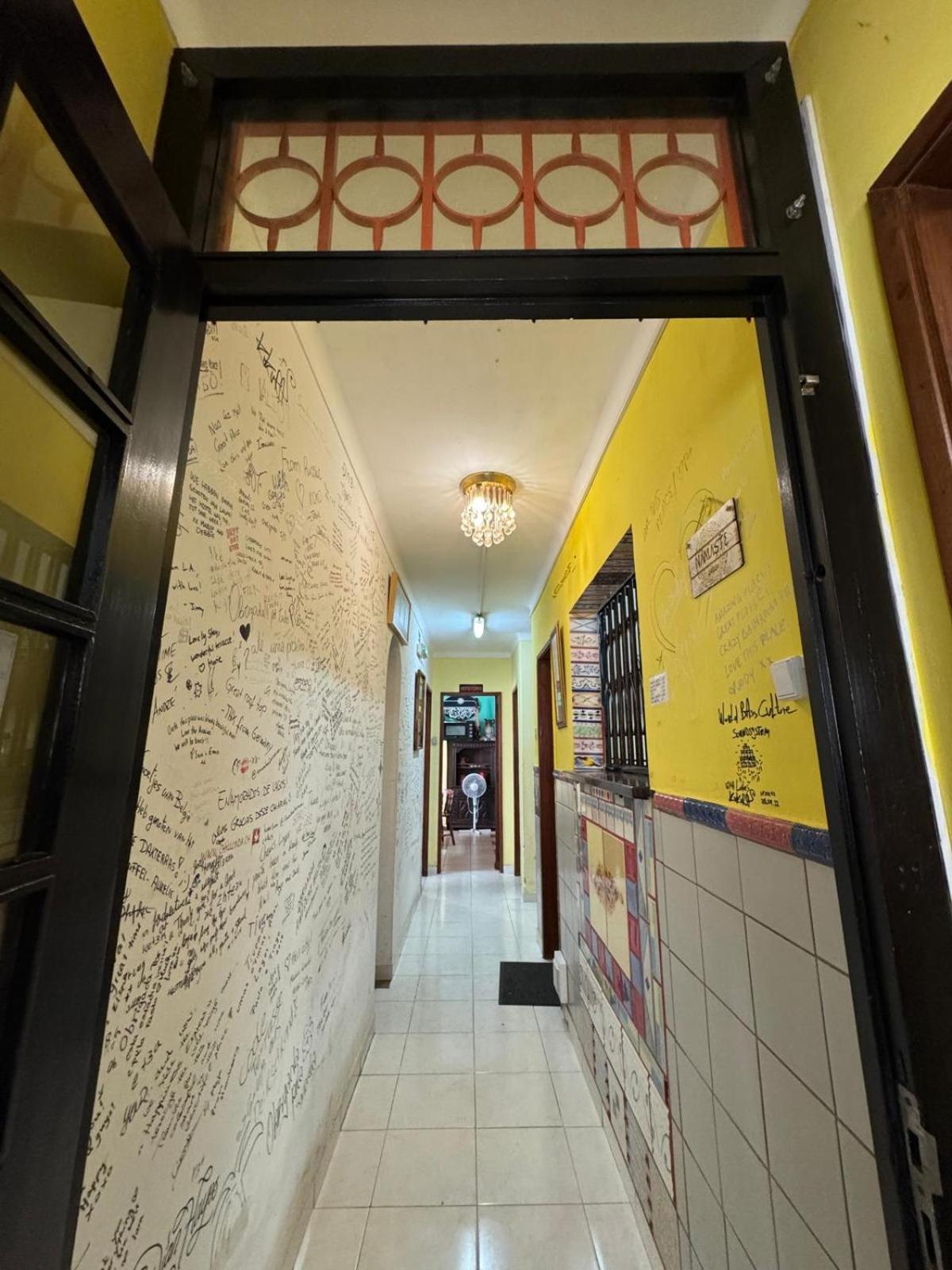 Lagos Central Hostel Экстерьер фото